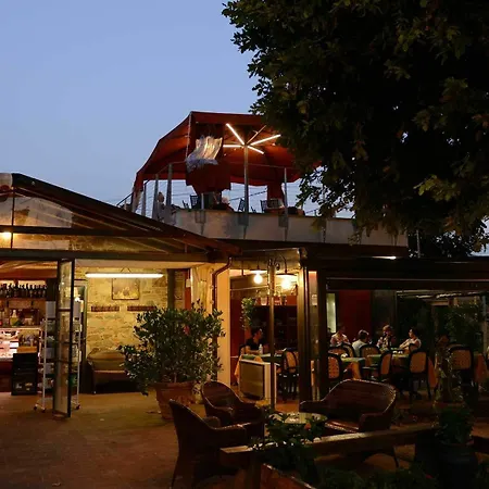 La Francigena ホテル 3*