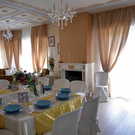 ホテル La Francigena ルッカ